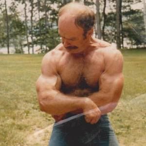 Meet your Posher, Simone